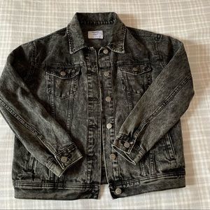 Acid wash black cropped denim jacket